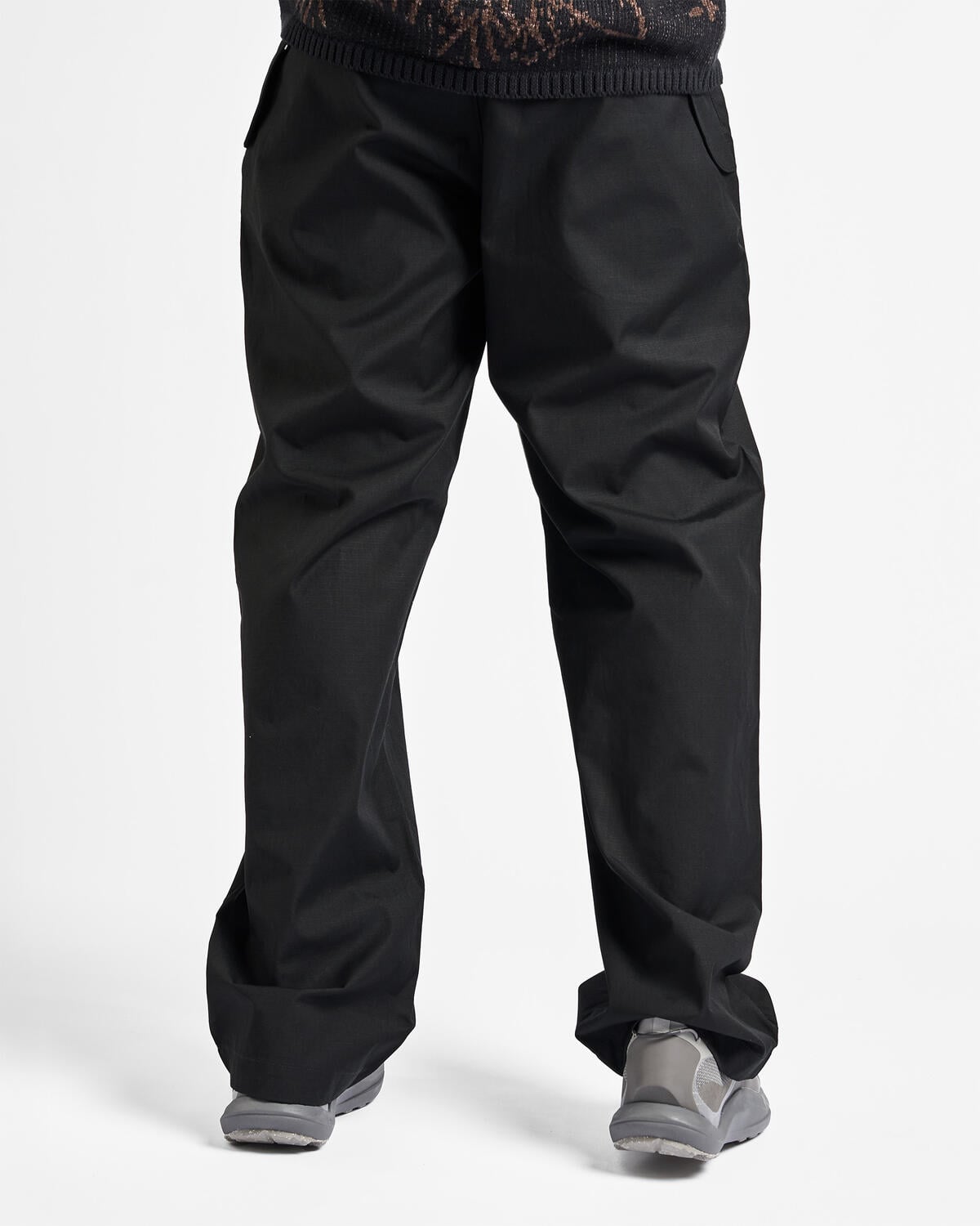 ROA Centipede Buckle Chino Pant | YBMW044FA41-BLK0001 | AFEW STORE